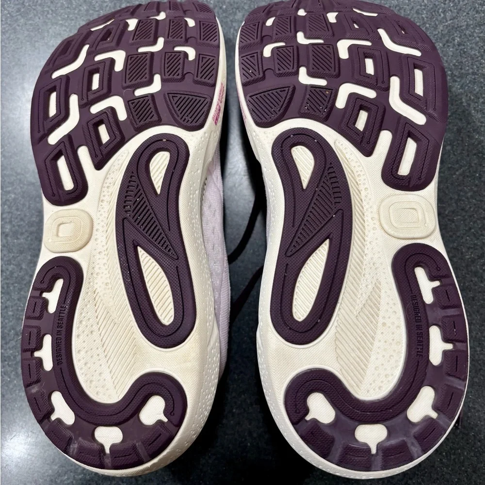 Brooks Women's Adrenaline 24 GTS Shoes - Light Pink and Dark Burgundy accent. - Picture 8 of 9